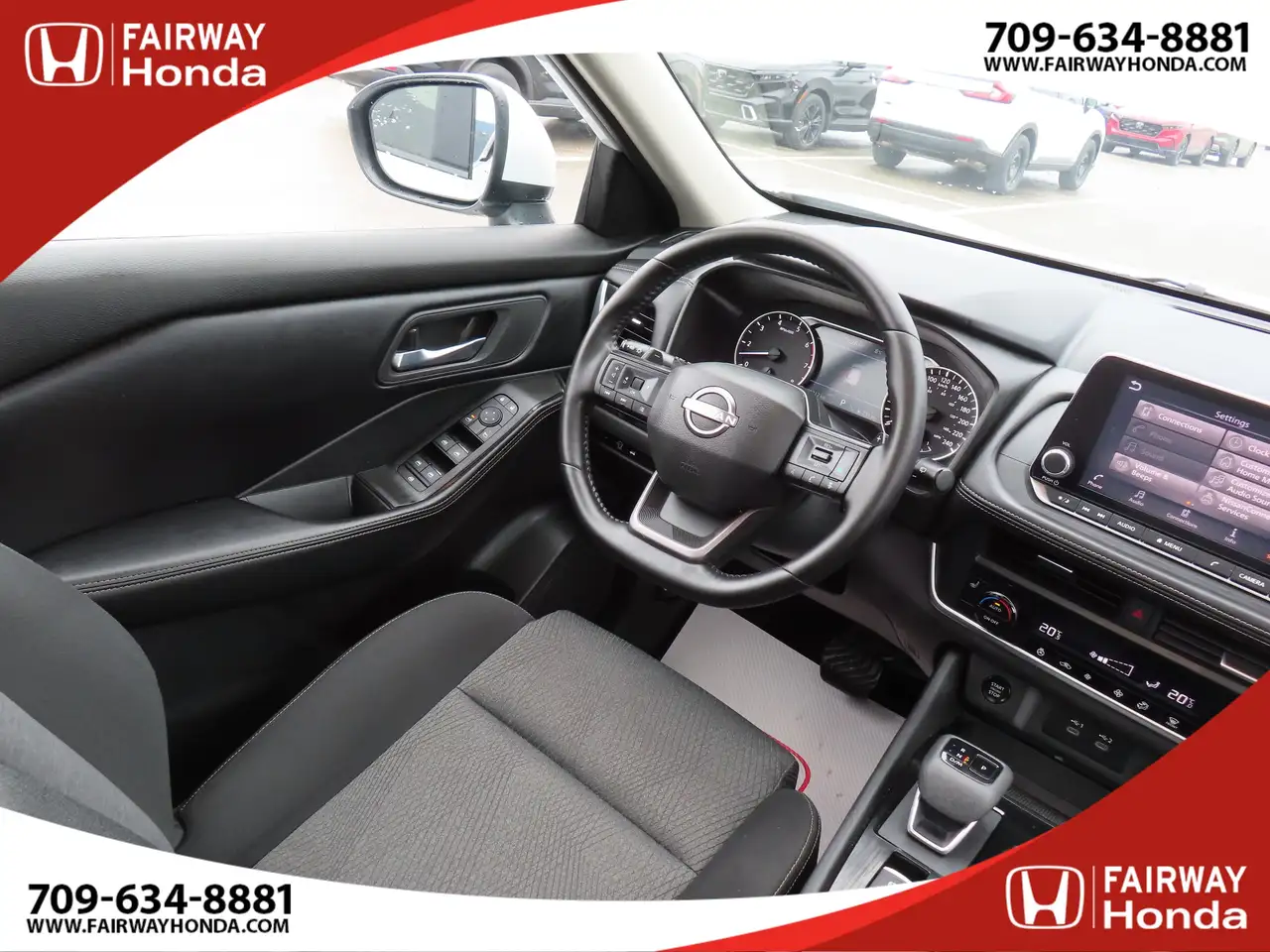 Nissan Rogue снимка Nissan Rogue