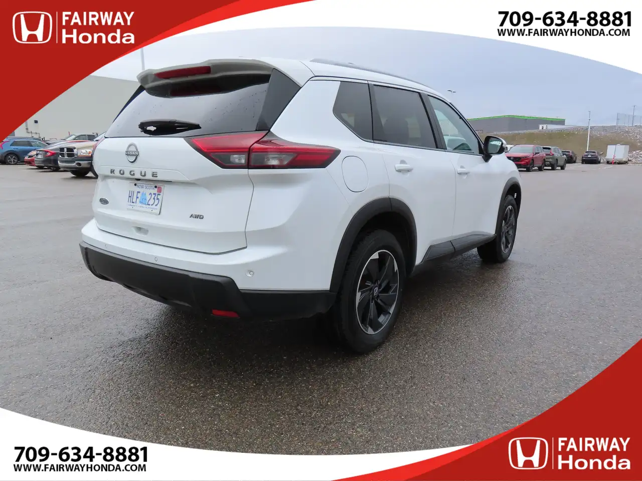 Nissan Rogue снимка Nissan Rogue