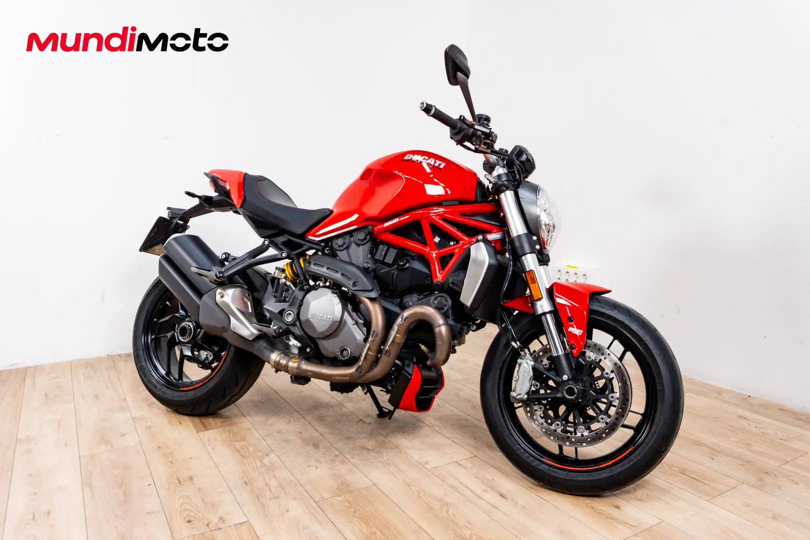 Ducati Monster 1200 - 2