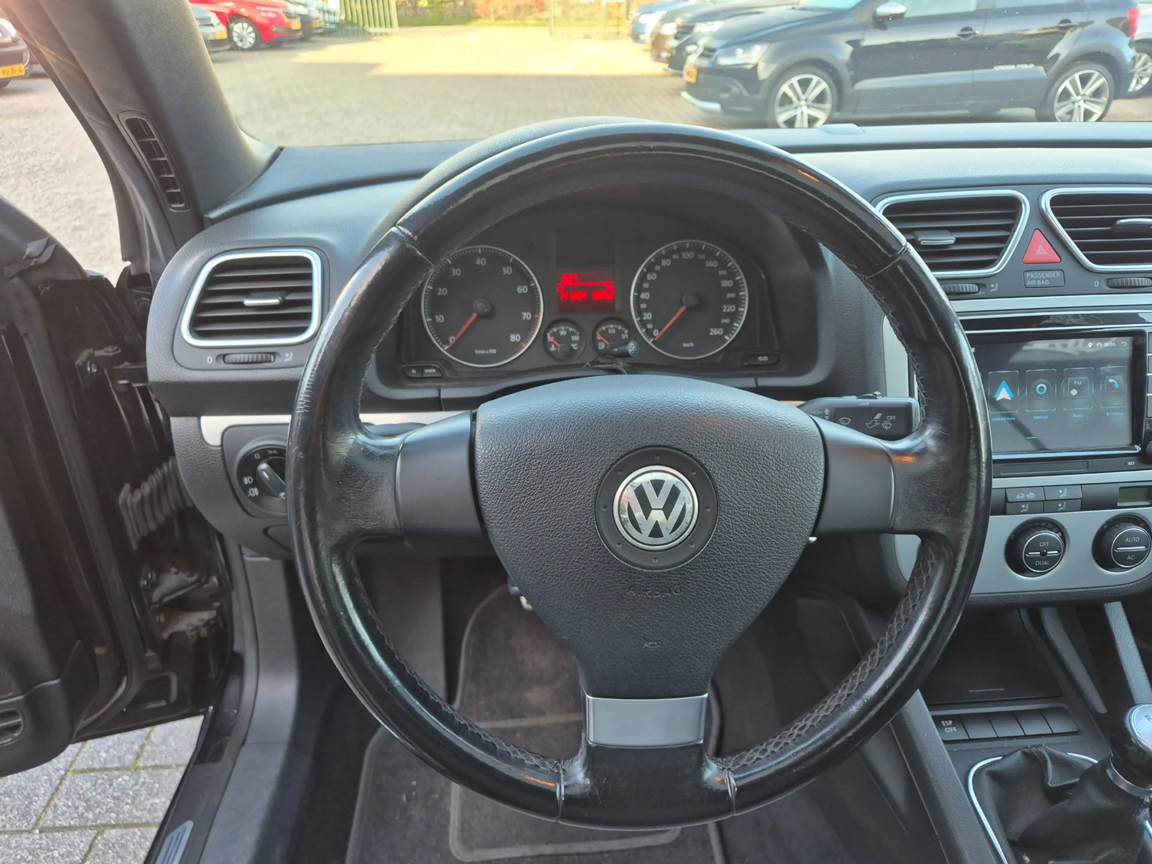 Volkswagen Eos 1.4 TSI — photo 16