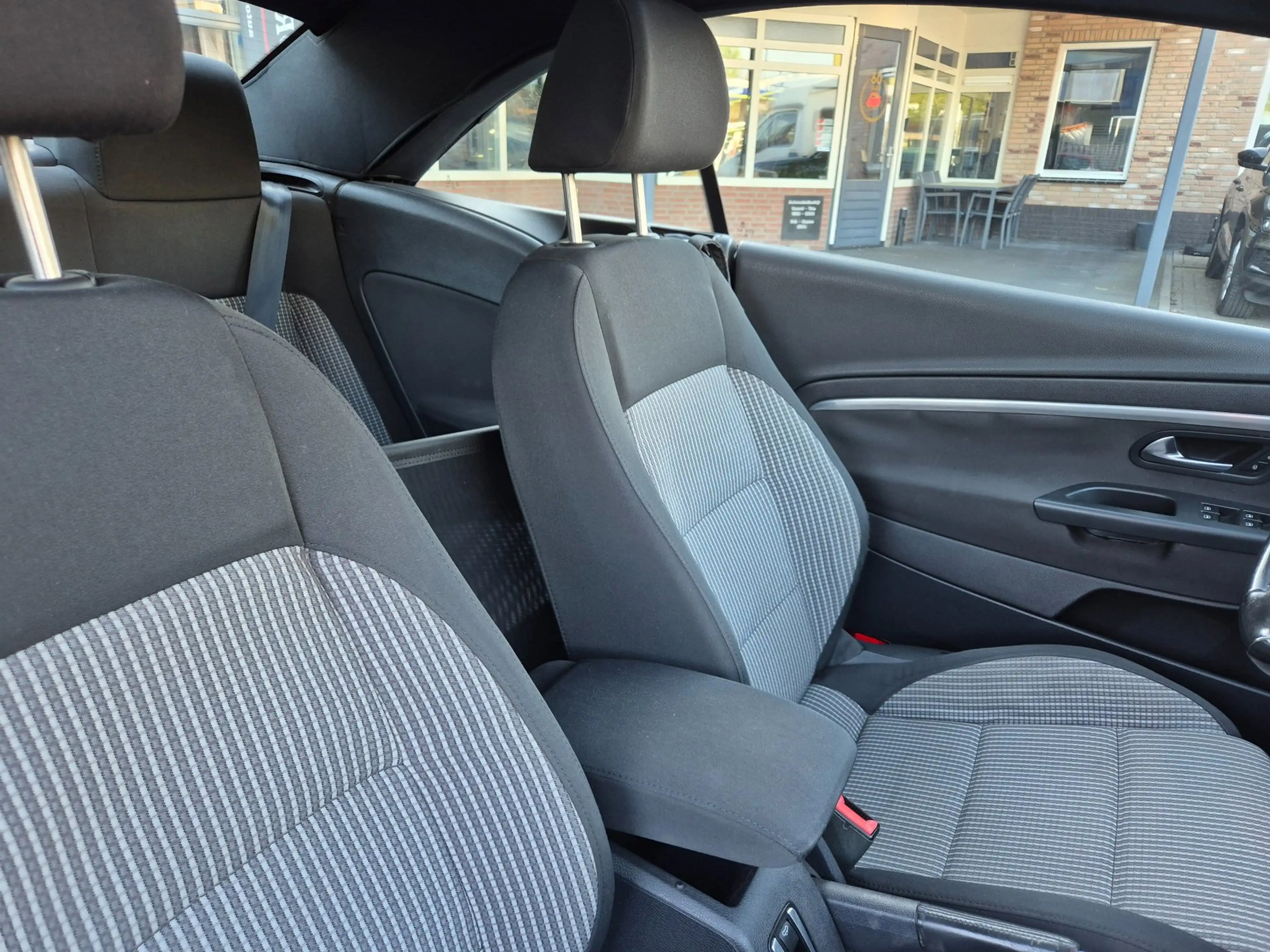 Volkswagen Eos 1.4 TSI — photo 12