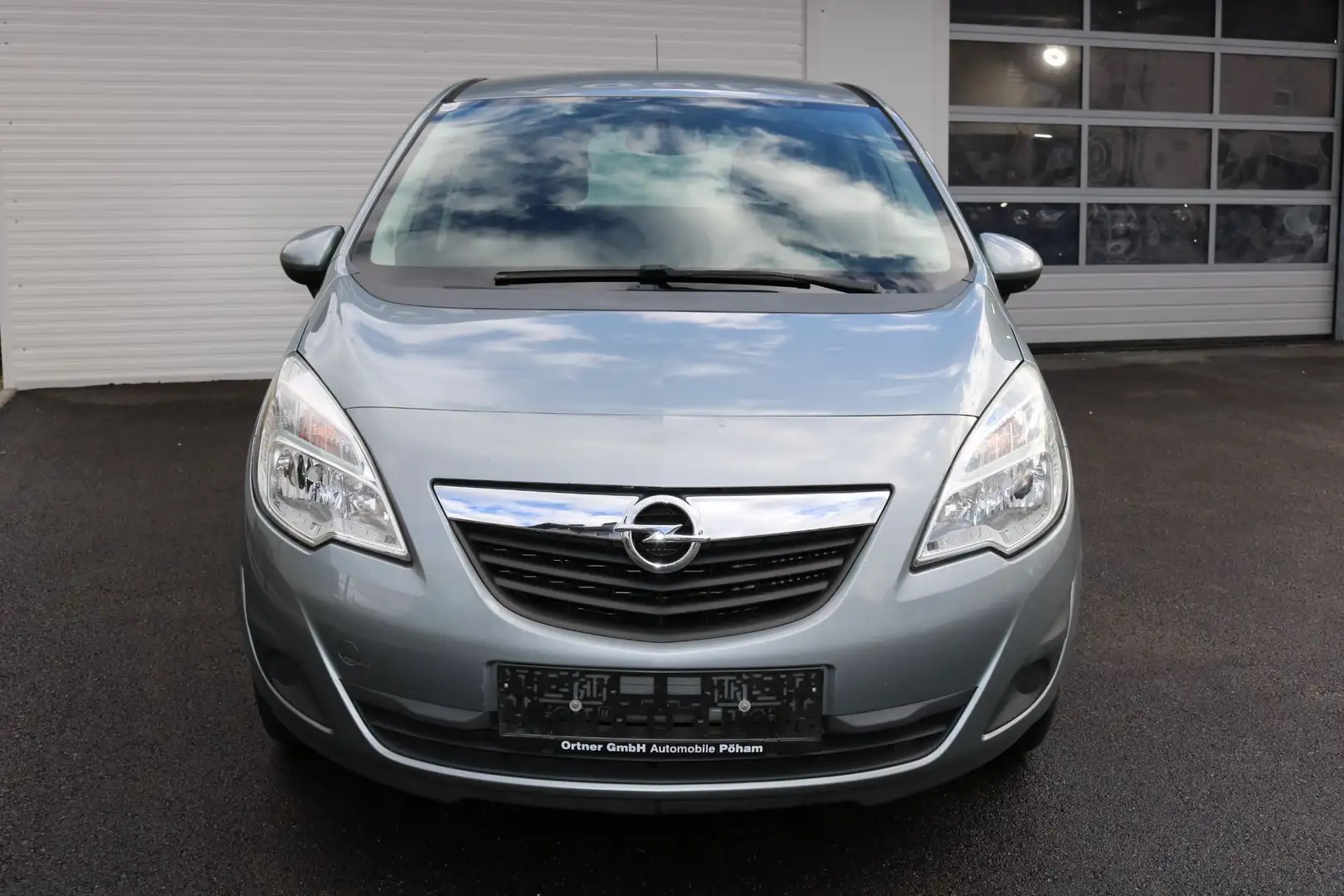 Opel Meriva 1,4 ecoFlex Turbo Edition Gris - 2