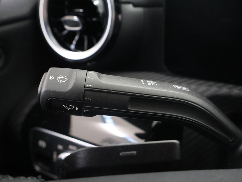 Mercedes-Benz CLA 180 Star Edition LIMITED | Stoelverwarming | Achteruit — photo 34