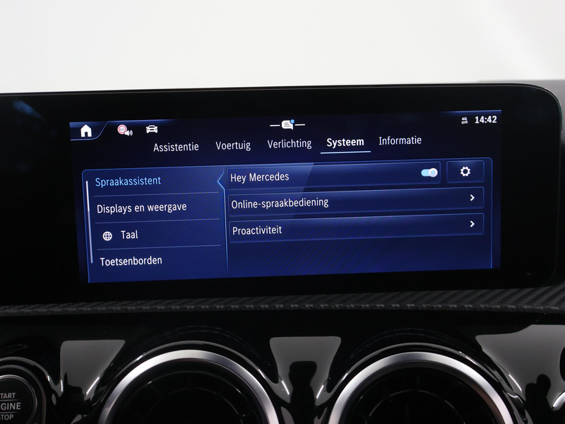 Mercedes-Benz CLA 180 Star Edition LIMITED | Stoelverwarming | Achteruit — photo 25