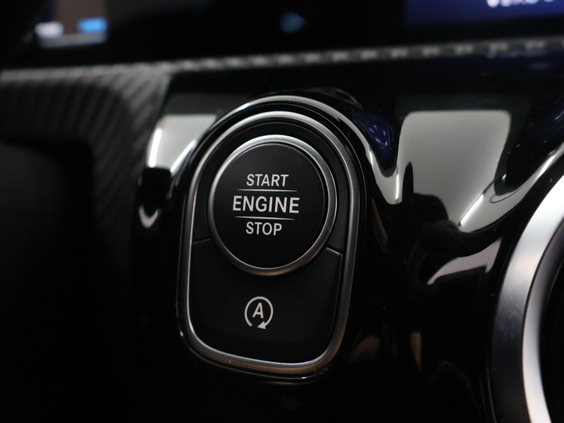 Mercedes-Benz CLA 180 Star Edition LIMITED | Stoelverwarming | Achteruit — photo 30
