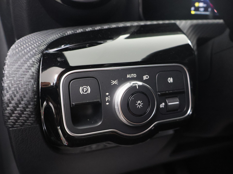 Mercedes-Benz CLA 180 Star Edition LIMITED | Stoelverwarming | Achteruit — photo 35