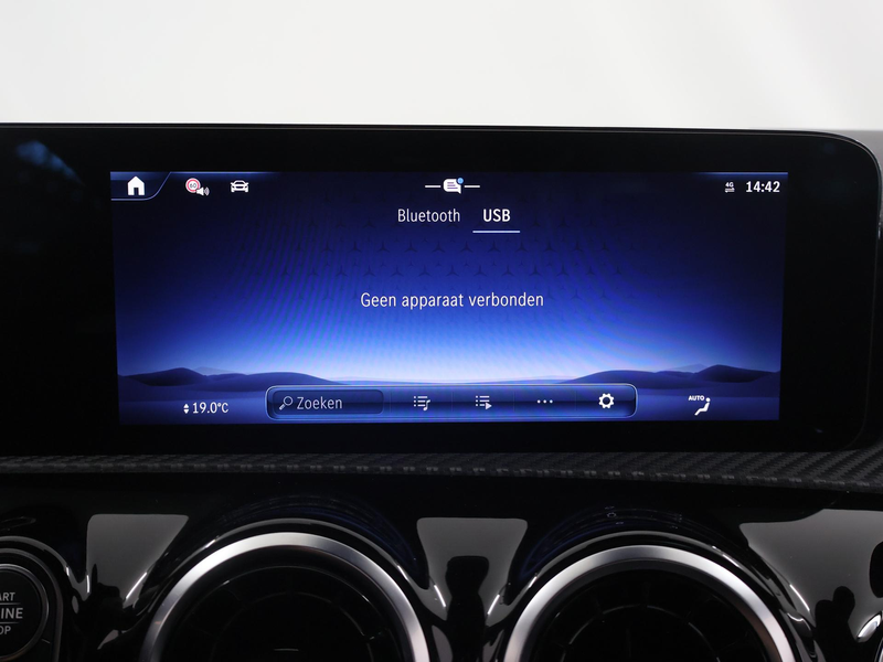 Mercedes-Benz CLA 180 Star Edition LIMITED | Stoelverwarming | Achteruit — photo 17