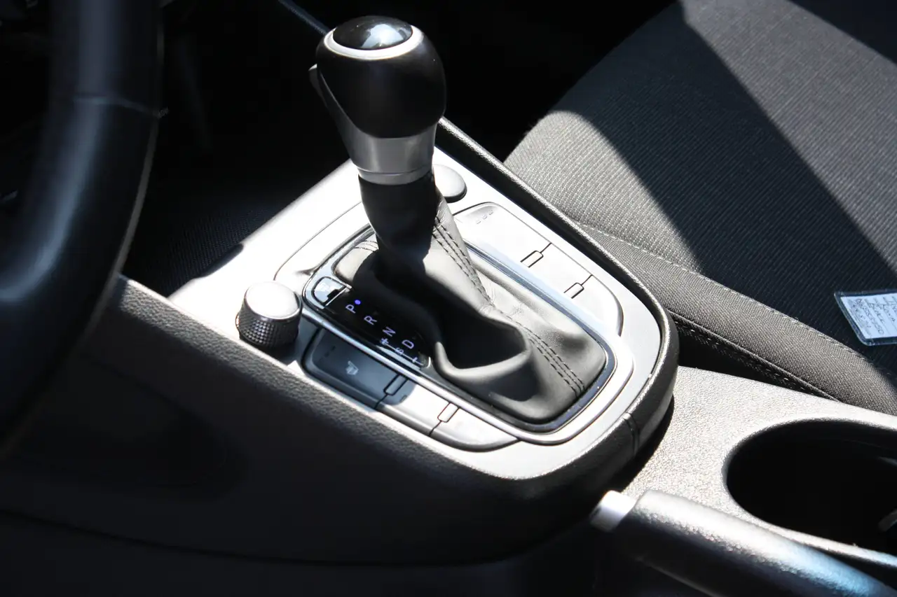 Hyundai KONA photo Hyundai KONA