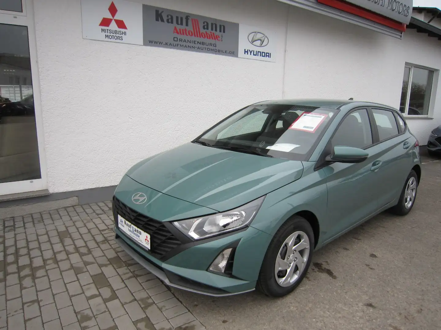 Hyundai i20 FL (MY25) 1.2 Select Verde - 1