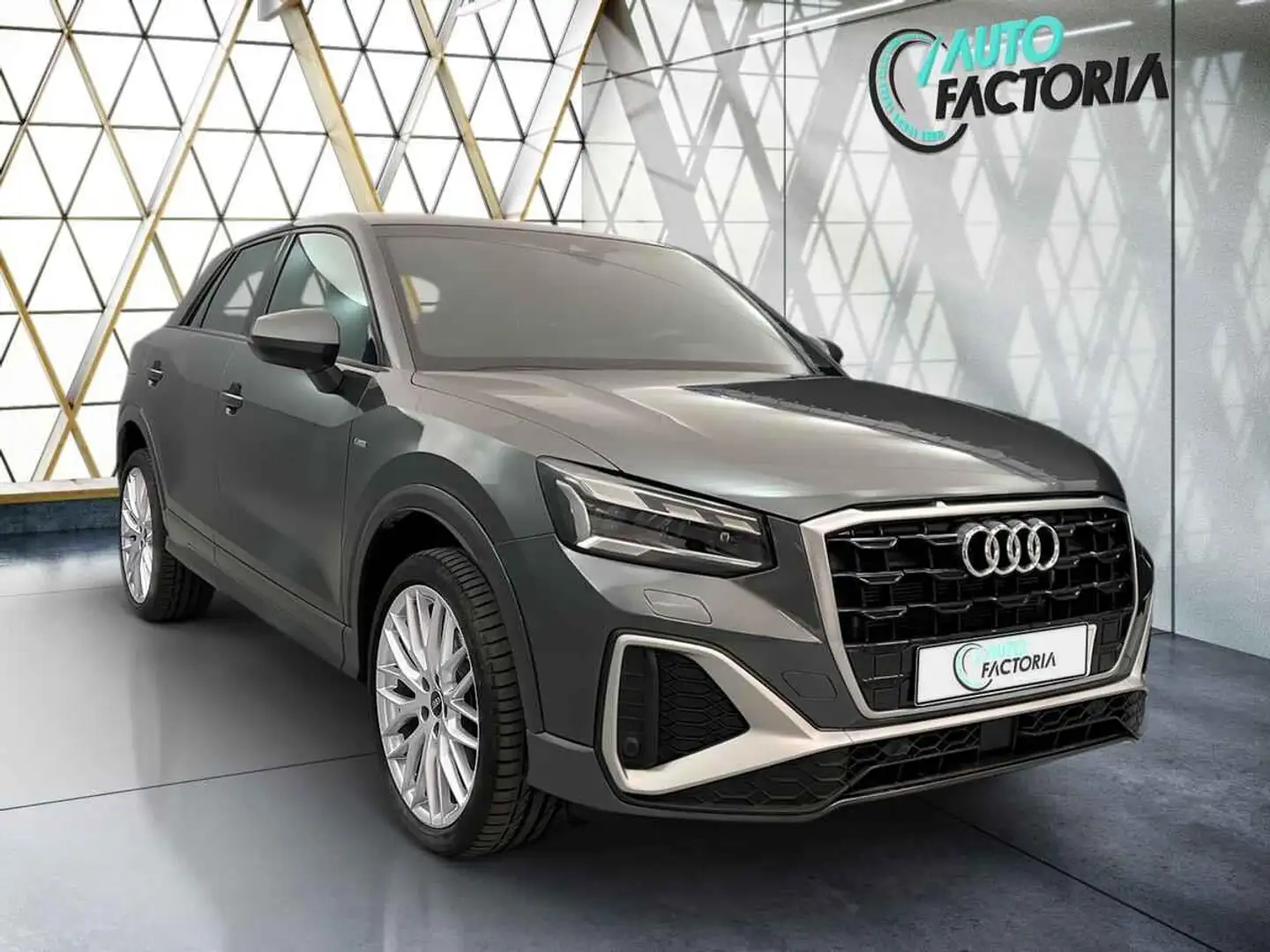 Audi Q2 -37% 35 TDI 150 BVA SLine +GPS+CAM+MATRIX LED+Opts Gris - 2