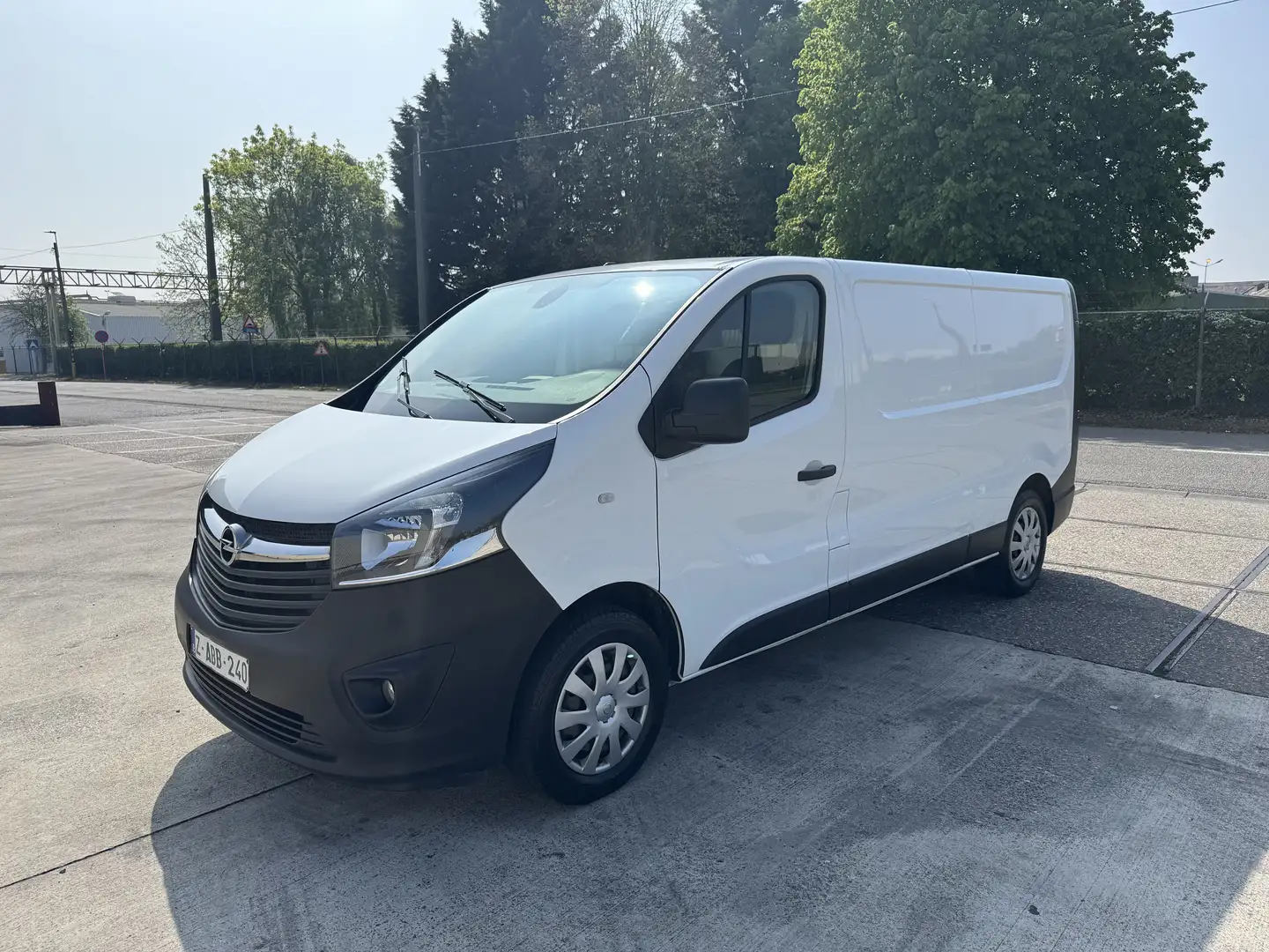 Opel Vivaro OPEL VIVARO CAMERA + GPS Wit - 1