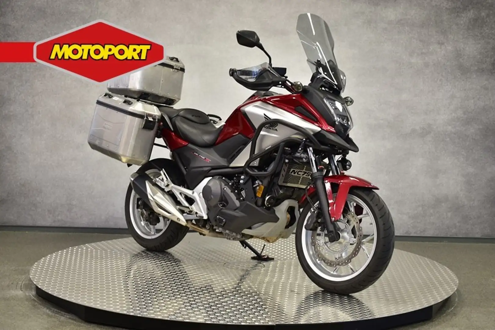 Honda NC 750 X DCT Rood - 2