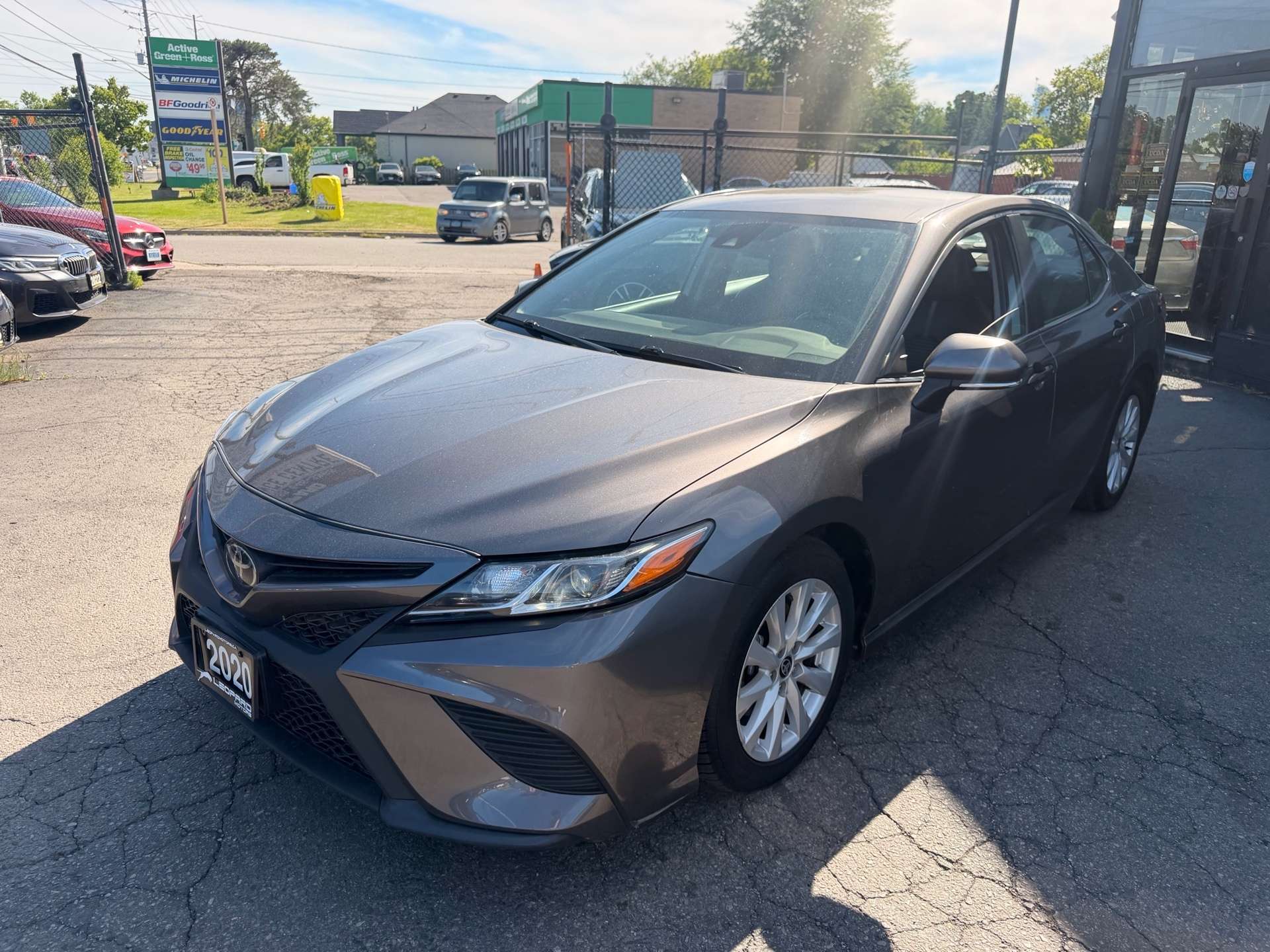 2020 Toyota Camry SE, Camera, Blind Spots, Lane assist, Leather, All — снимка 1