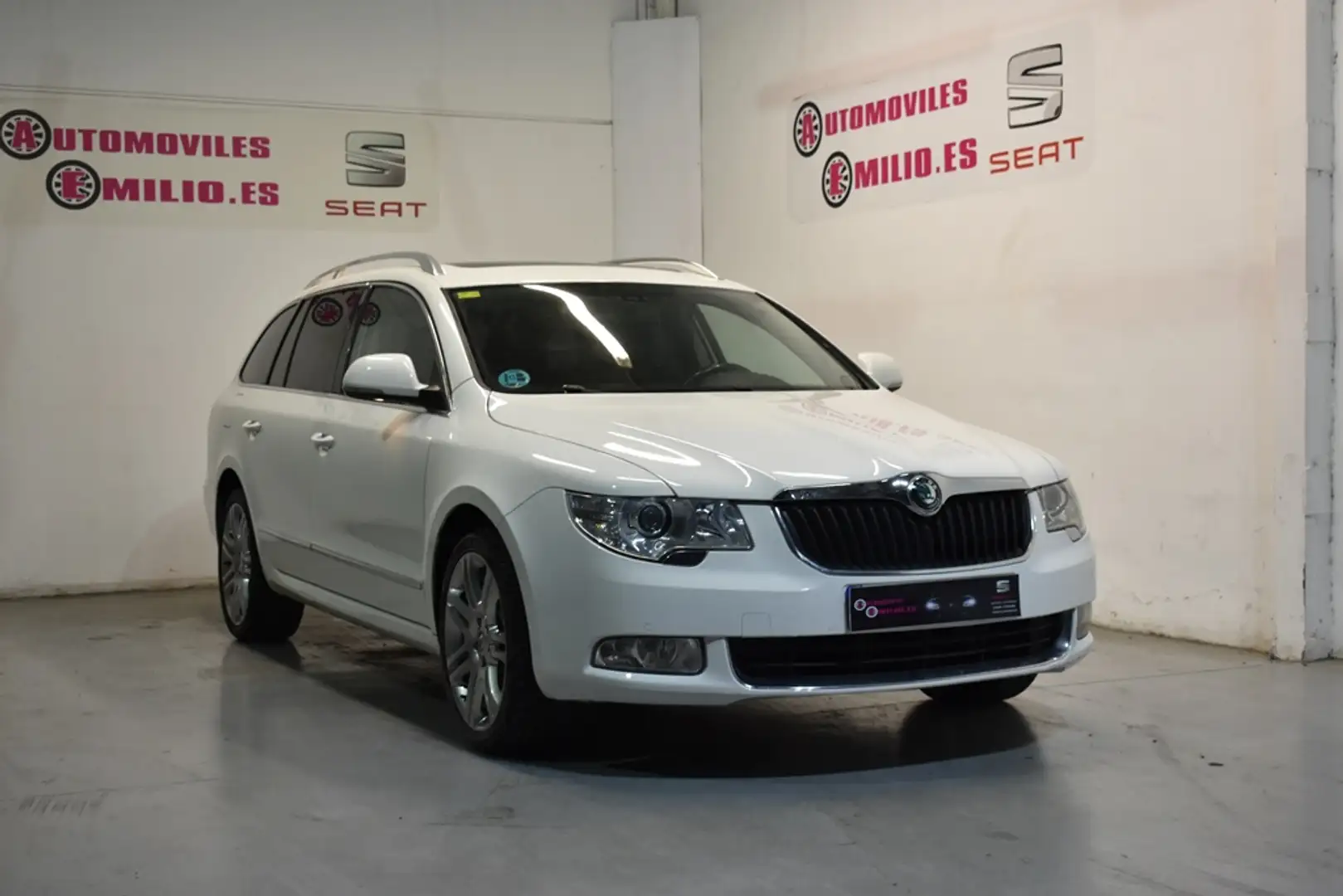 Skoda Superb 1.8 TSI Elegance Blanc - 1