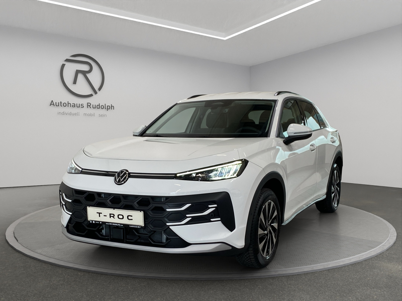 Volkswagen T-Roc 1.5 eTSI DSG Life / LED RFK — photo 2
