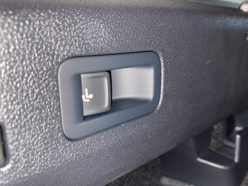 Volkswagen T-Roc 1.5 eTSI DSG Life / LED RFK — photo 14