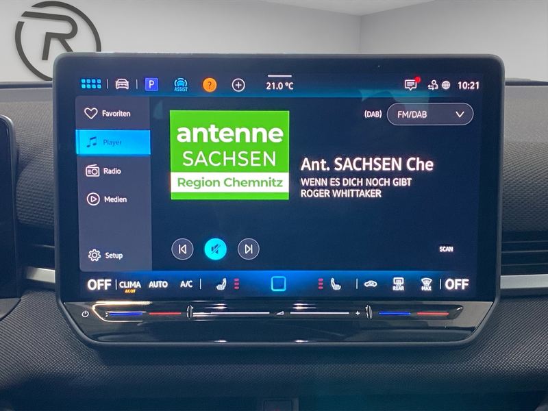 Volkswagen T-Roc 1.5 eTSI DSG Life / LED RFK — photo 8