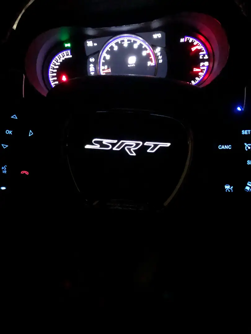 Jeep Grand Cherokee SRT Night - 2