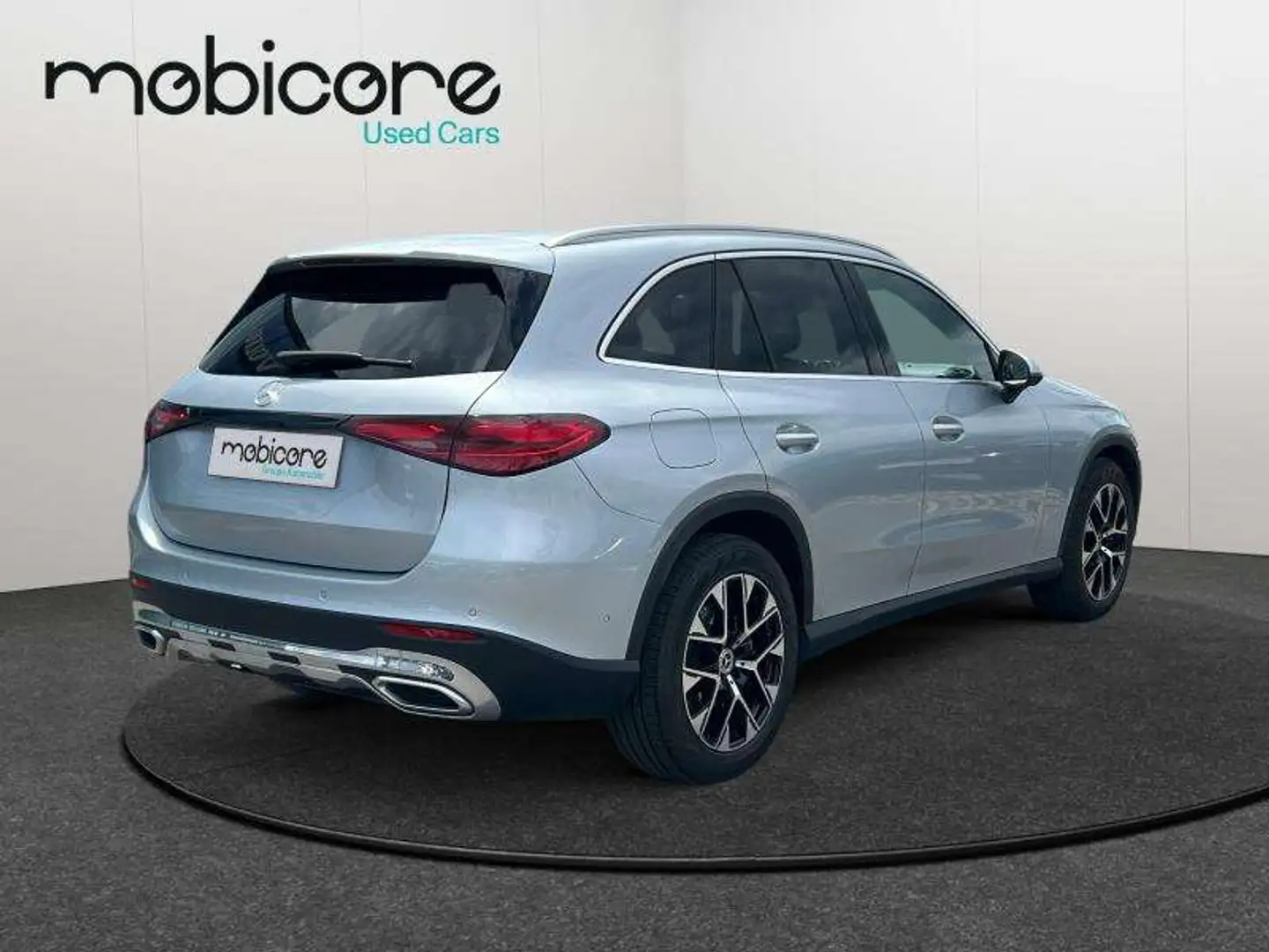 Mercedes-Benz GLC 200 4 MATIC Luxury Line/ Essence Gri - 2
