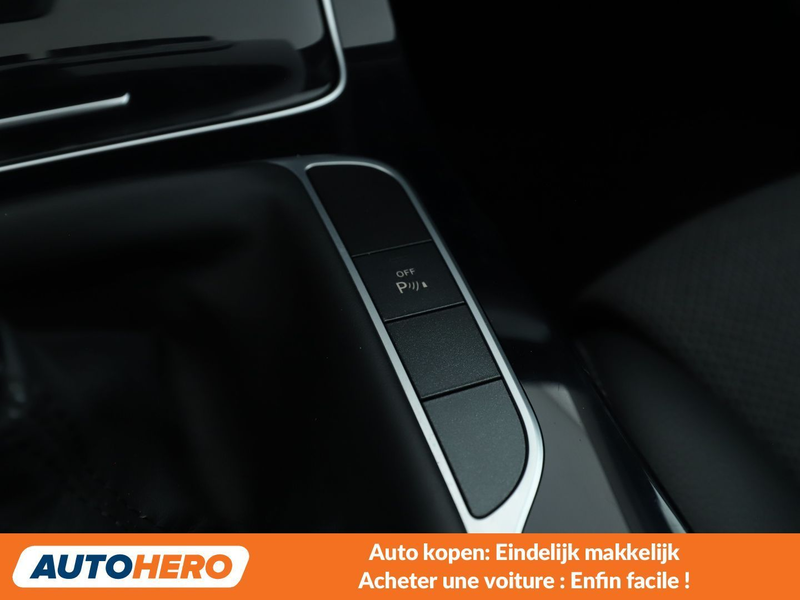 Mercedes-Benz C 180 C 180 CGI Avantgarde — photo 13
