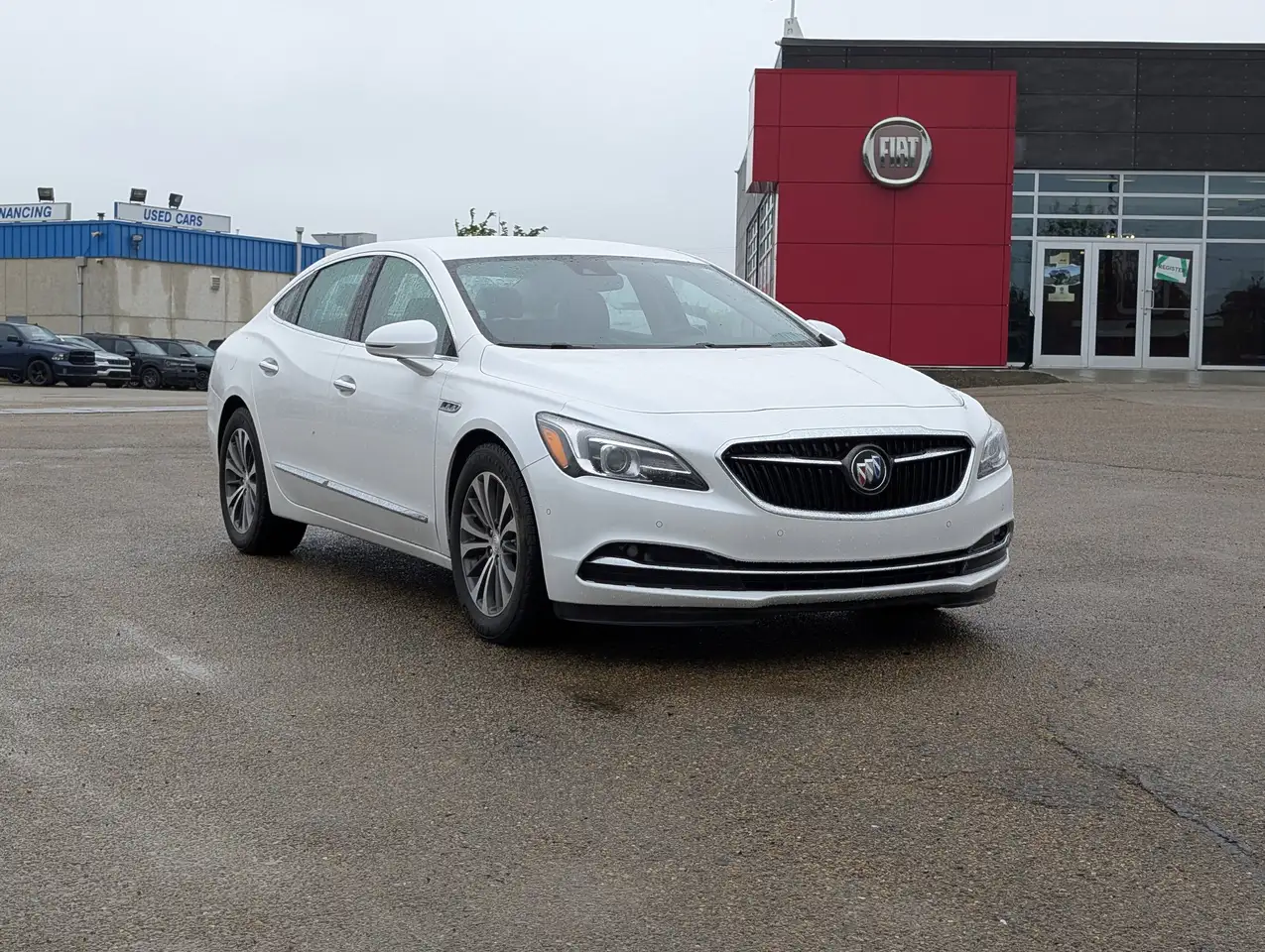 Buick Lacrosse снимка Buick Lacrosse