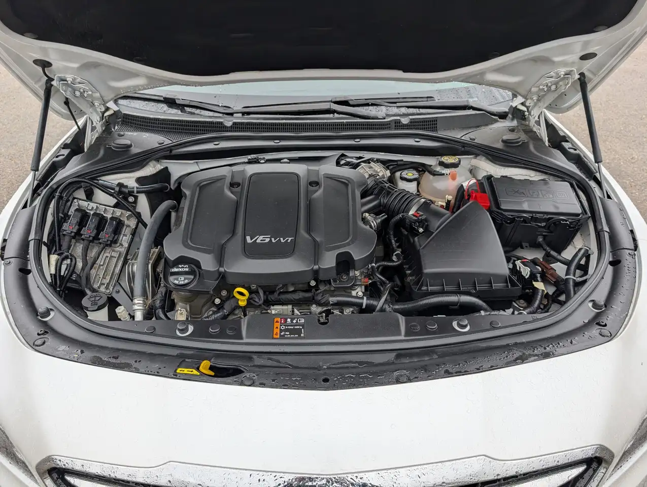 Buick Lacrosse снимка Buick Lacrosse
