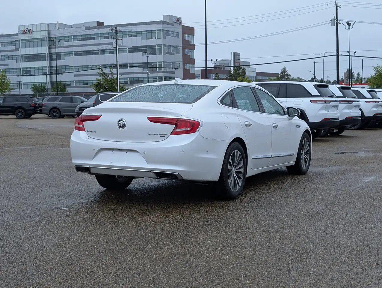 Buick Lacrosse снимка Buick Lacrosse