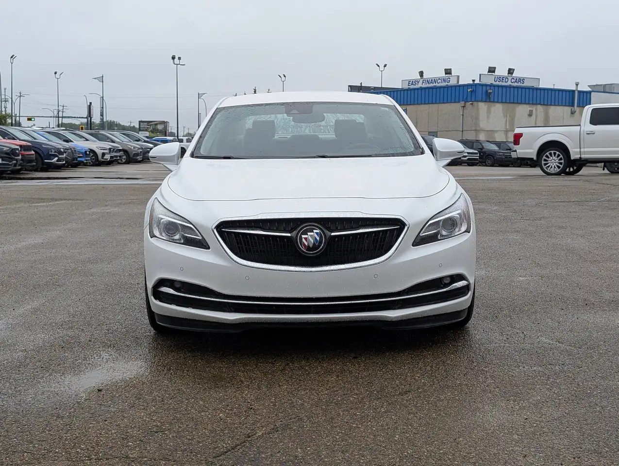 Buick Lacrosse снимка Buick Lacrosse