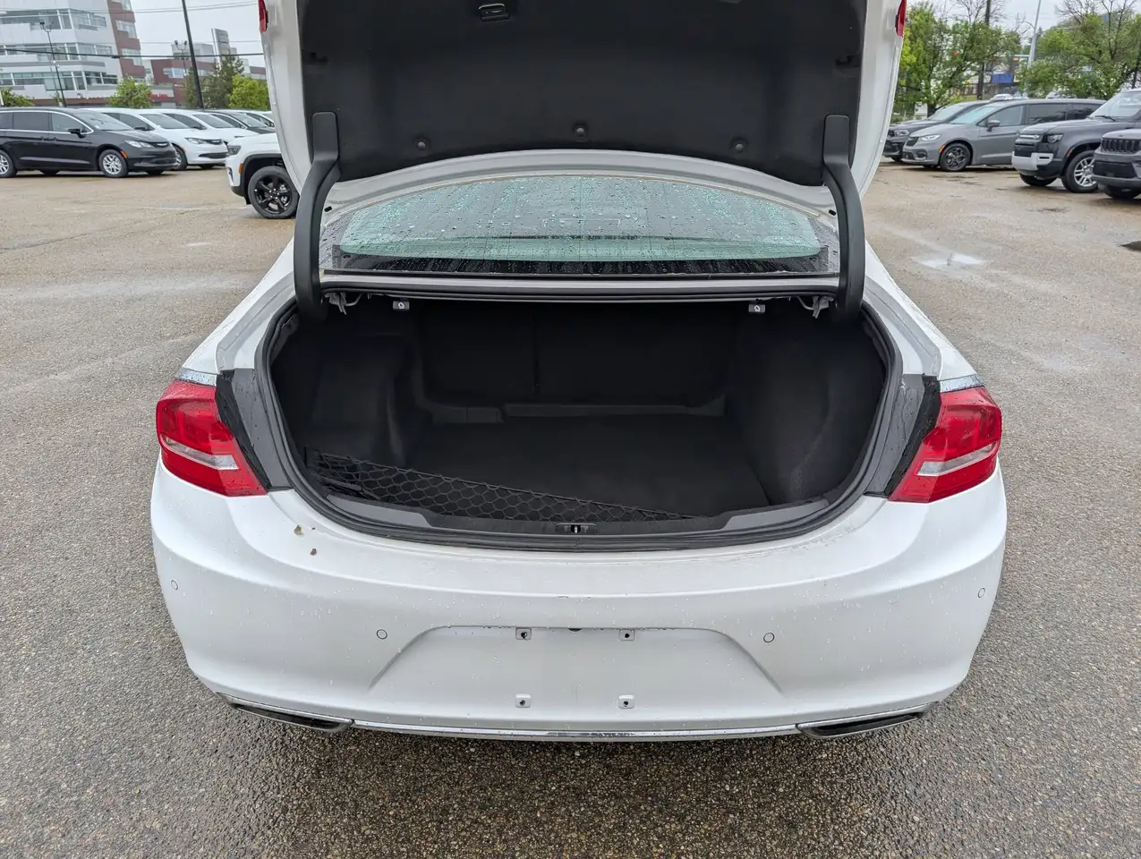 Buick Lacrosse снимка Buick Lacrosse