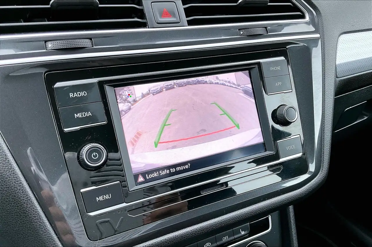 Volkswagen Tiguan снимка Volkswagen Tiguan