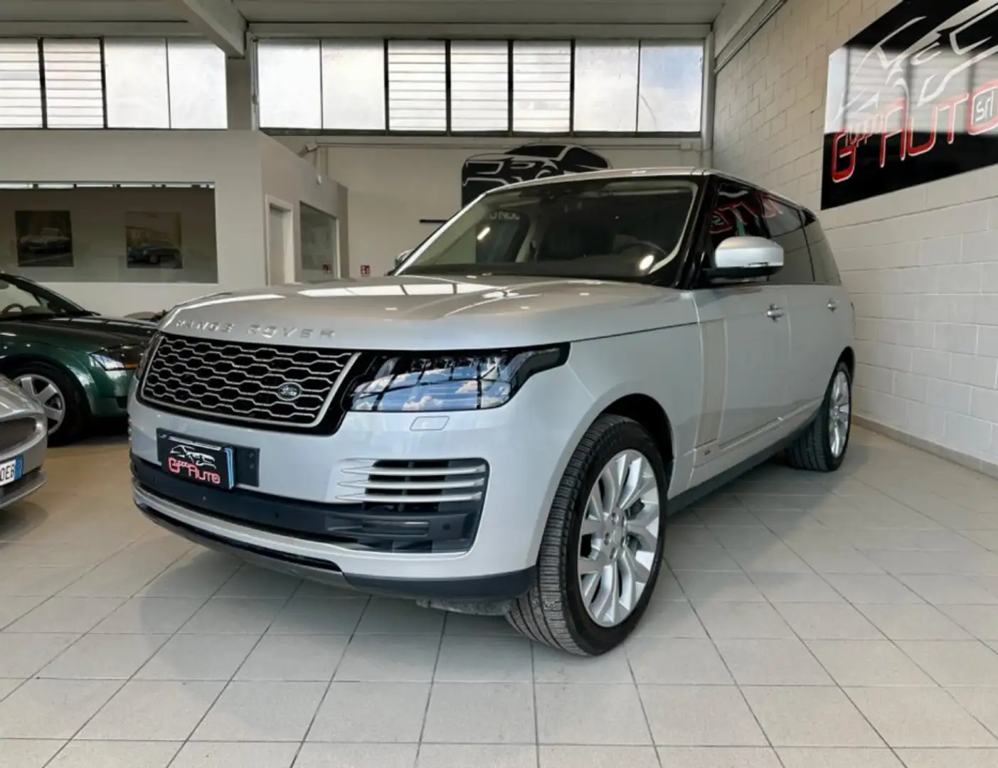 Land Rover Range Rover 4.4 SDV8 Autobiography LWB *PASSO LUNGO*FULL* Stříbrná - 1