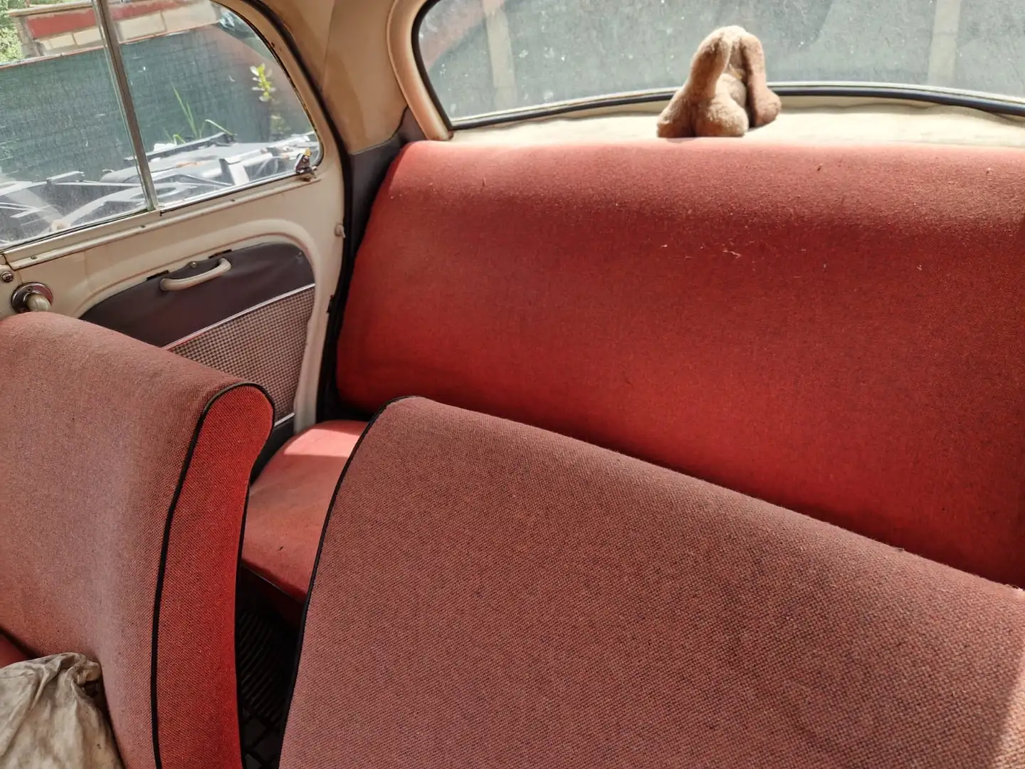 Alfa Romeo Alfa Romeo Dauphine - 2