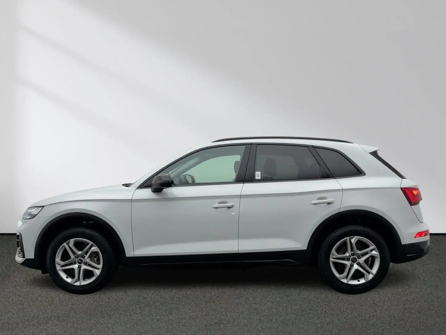 Audi Q5 40 TDI advanced quattro MMI Navi Matrix AHK Weiß - 2