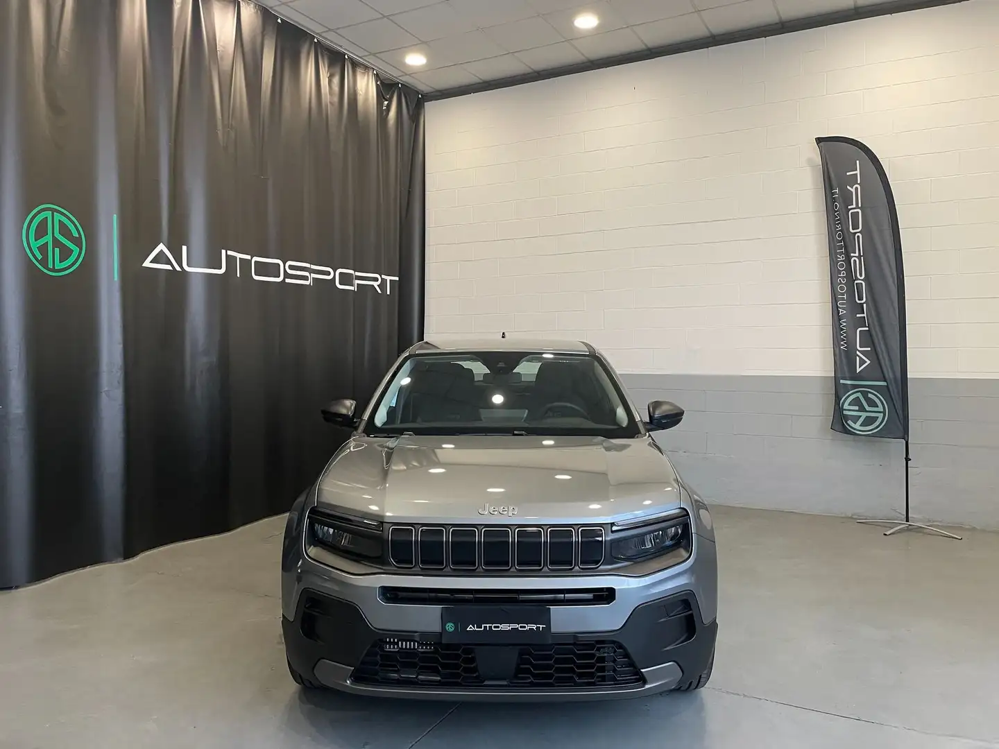 Jeep Avenger 1.2 Turbo LONGITUDE Grigio - 2