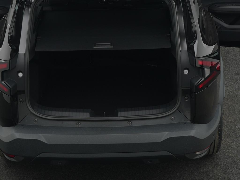 Dacia Bigster Essential mild hybrid 140 — photo 6