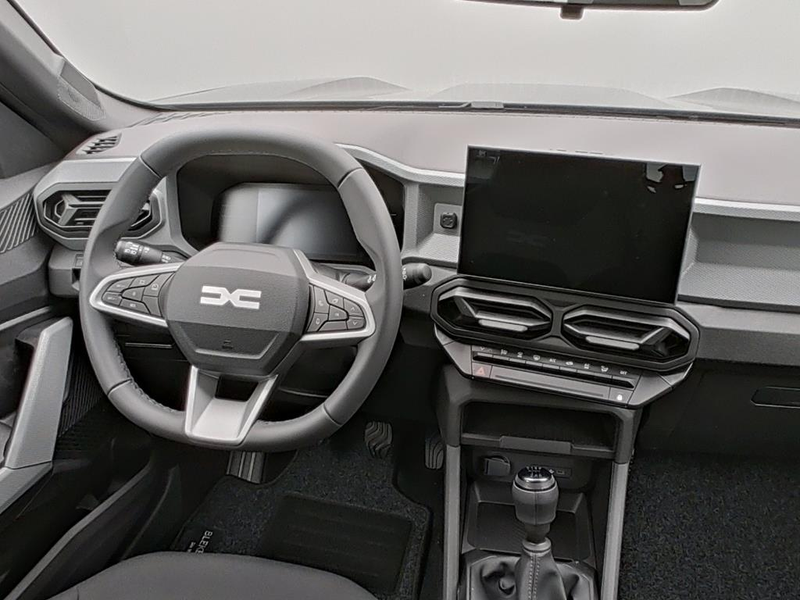 Dacia Bigster Essential mild hybrid 140 — photo 11