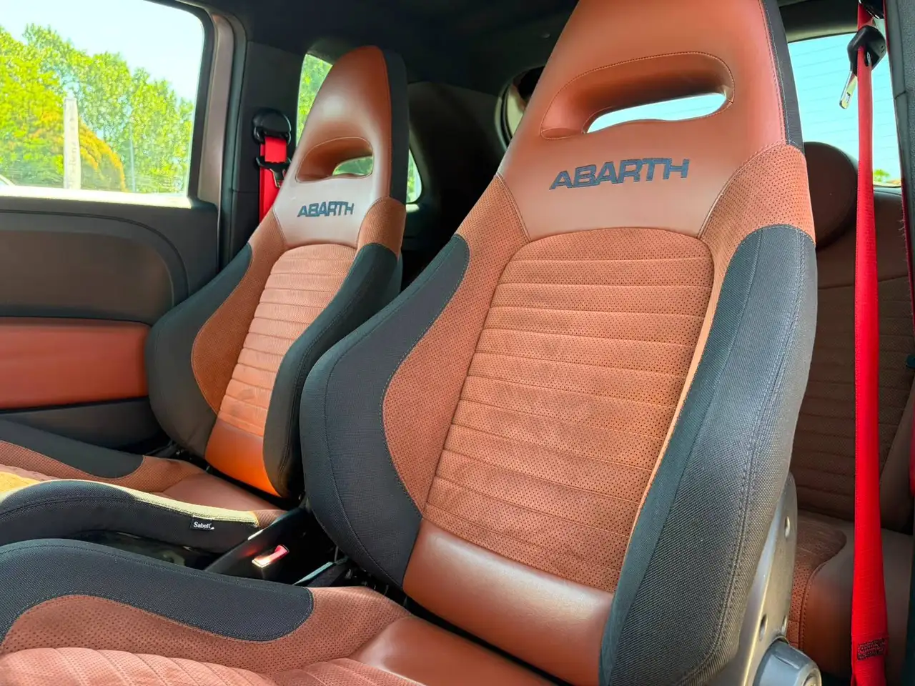 Abarth 595 2021 — фото 14
