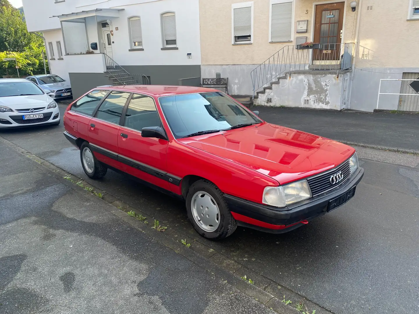Audi 100 100 Avant 2.0 E Rot - 1