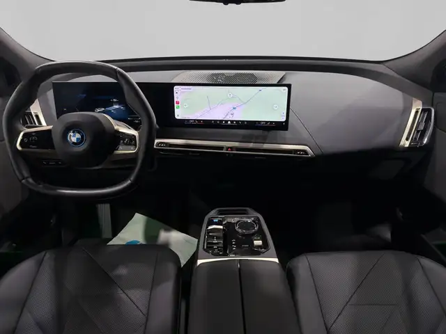 BMW Ix view 7