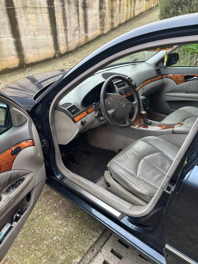 Mercedes-Benz E 270 E 270 td cdi Elegance Grigio - 2