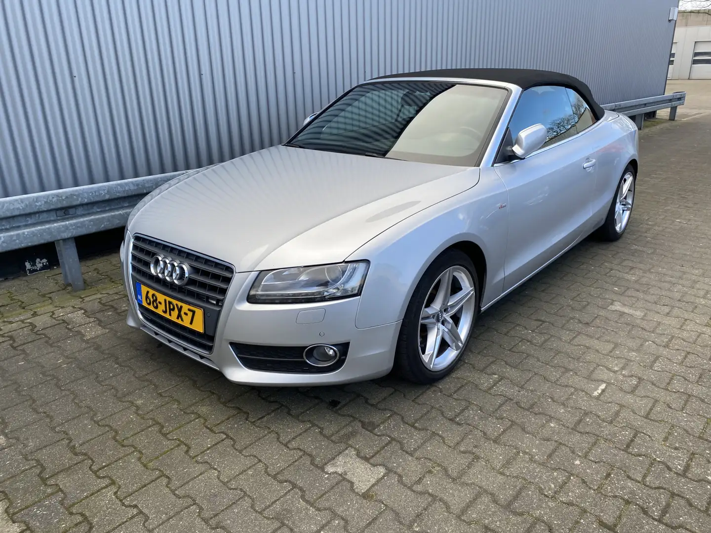 Audi A5 Cabriolet 2.0 TFSI quattro Pro Line 156Dkm.NAP, AU Grijs - 2
