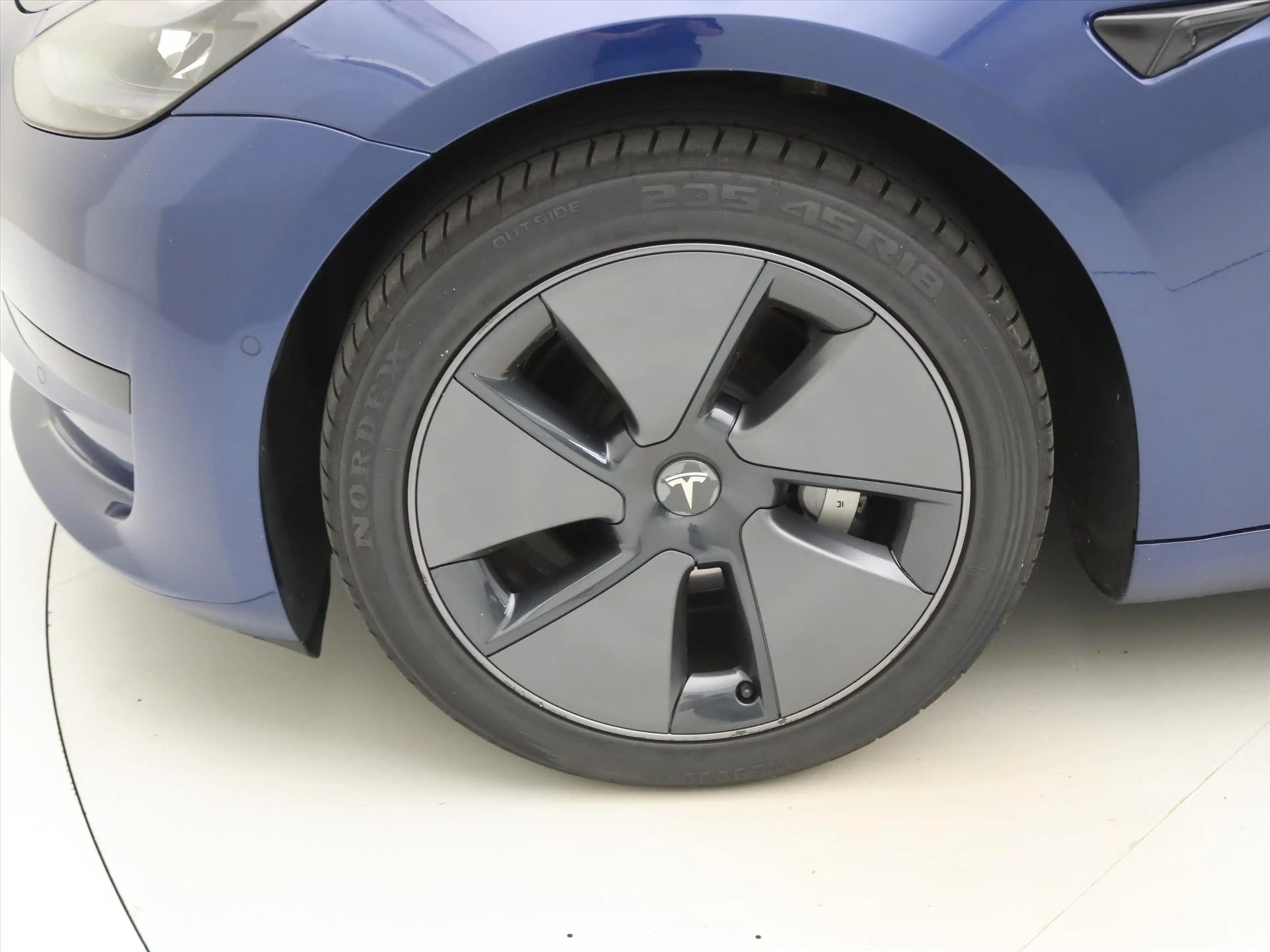 Tesla Model 3 Standard RWD Plus FACELIFT 90,2% SoH [ LFP-ACCU+WA — photo 12