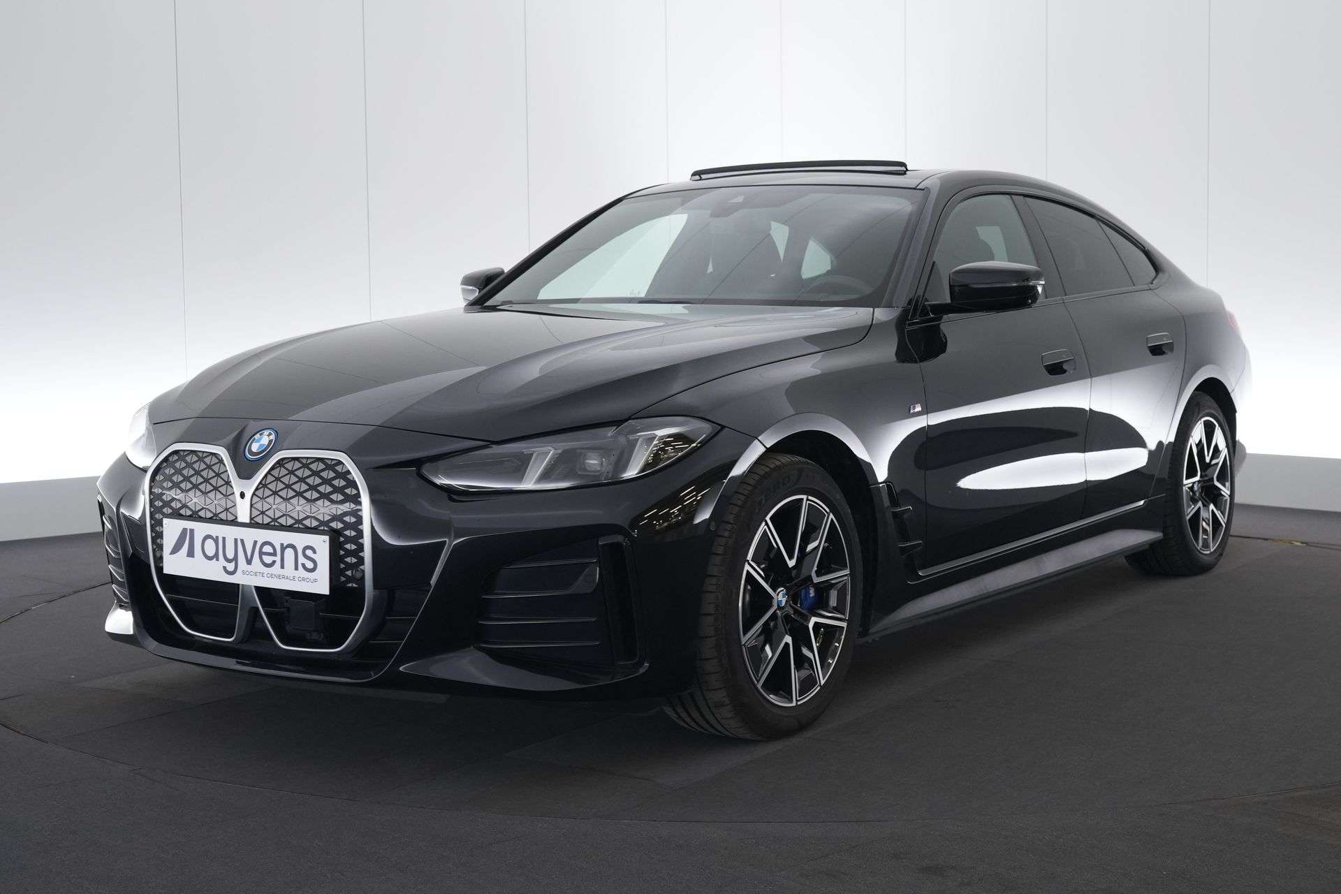 BMW i4