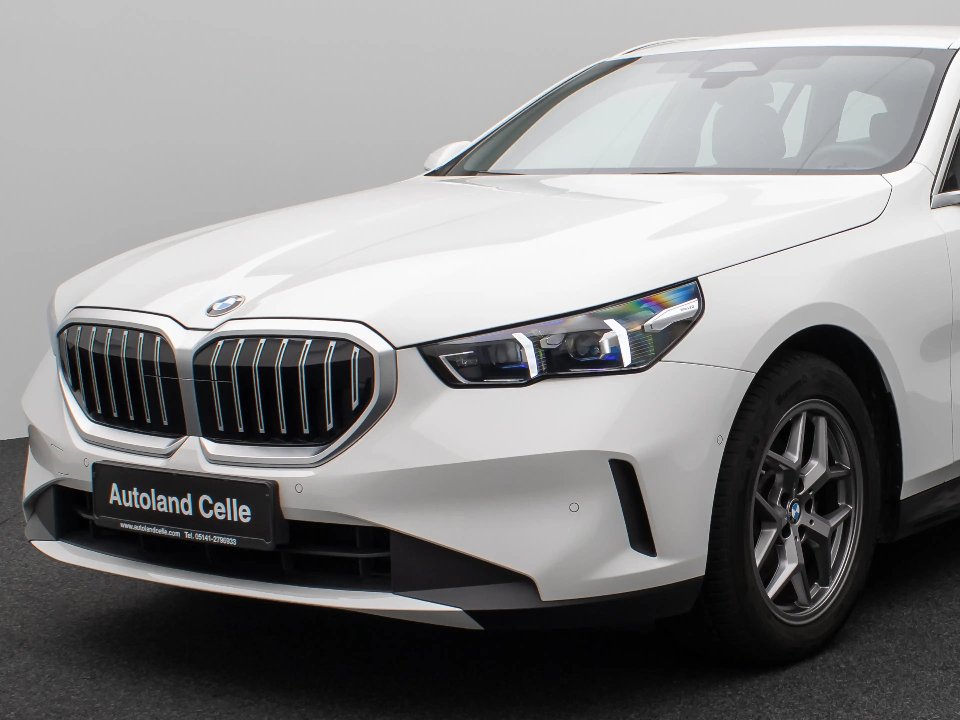 BMW 520 Kamera DAB Alarm DrivingAssist Leder Sport — photo 13