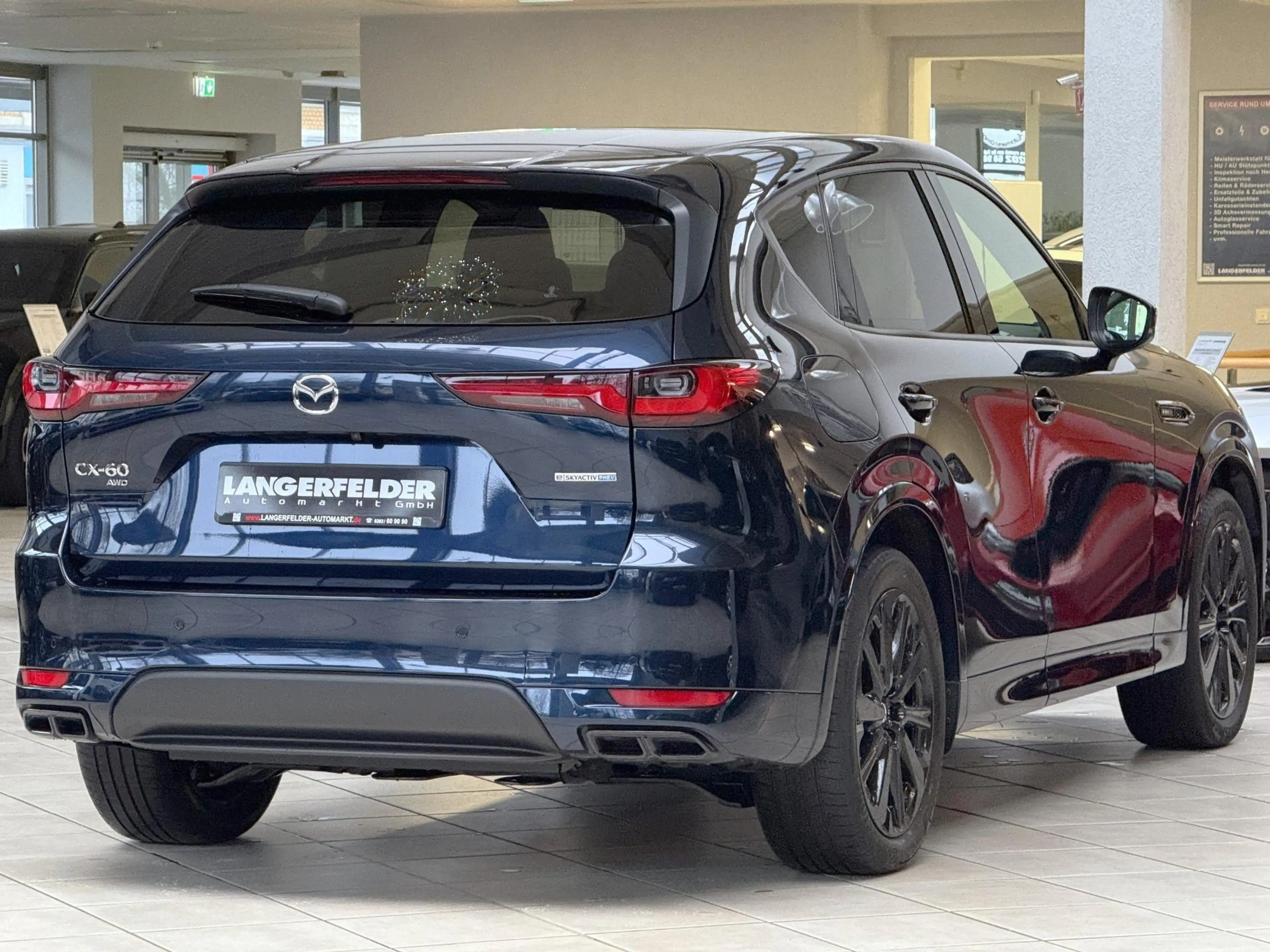 Mazda CX-60 CX-60 2.5 Homura PHEV|SCHECKHEFT|PANO|360°|BOSE — photo 3