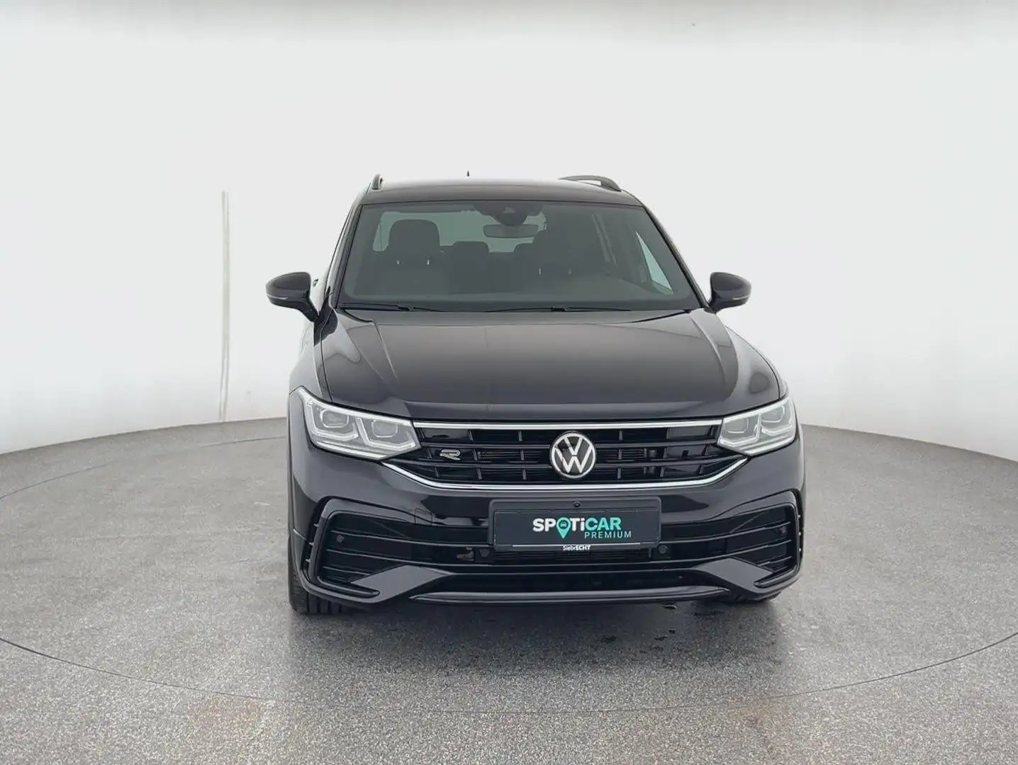 Volkswagen Tiguan R-Line 2.0D*NAVI*SHZ*AHK*uvm Schwarz - 2