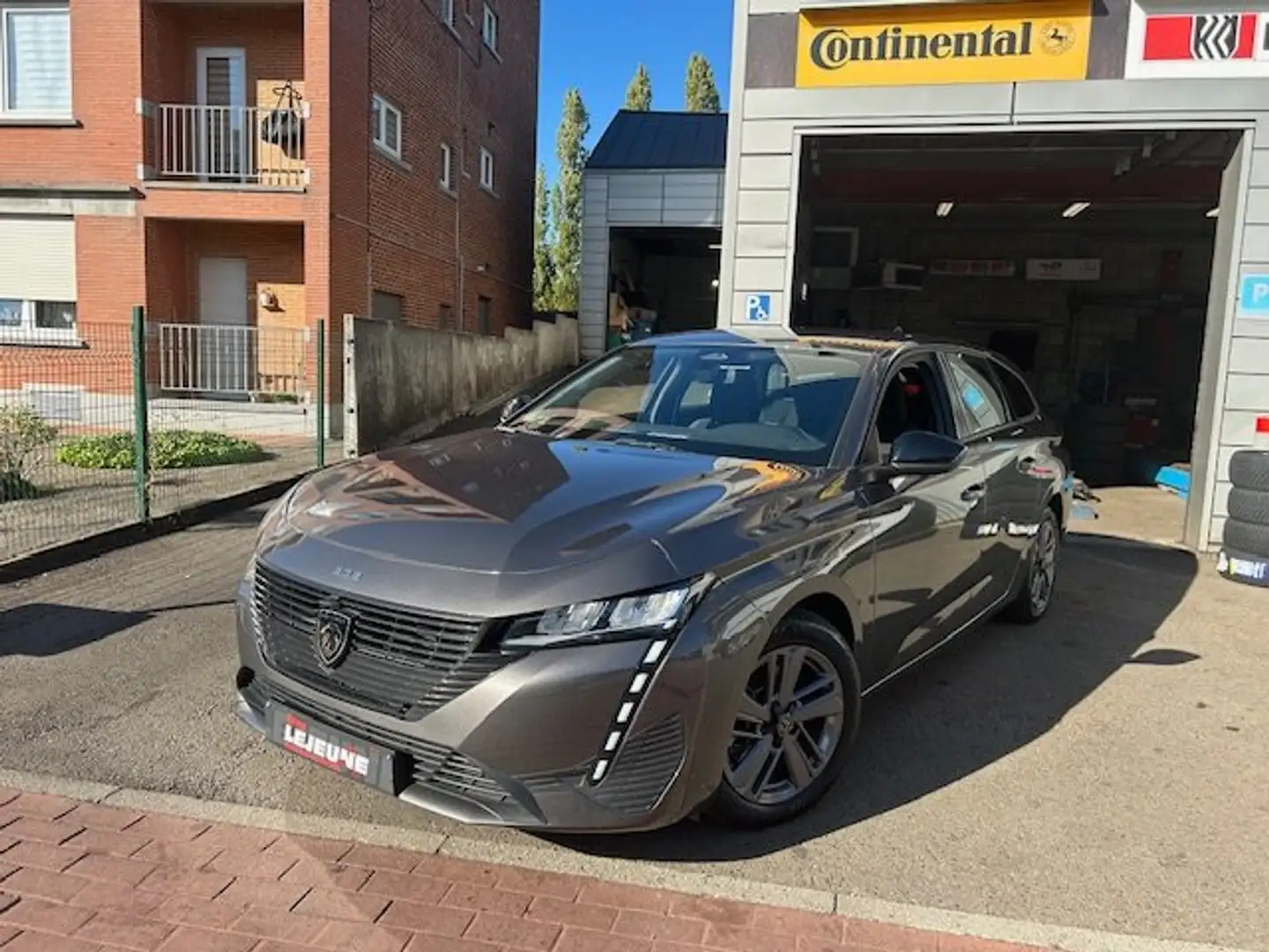 Peugeot 308 308 SW 1.5 HDi Active Pack-Très belle! Garantie Gris - 2