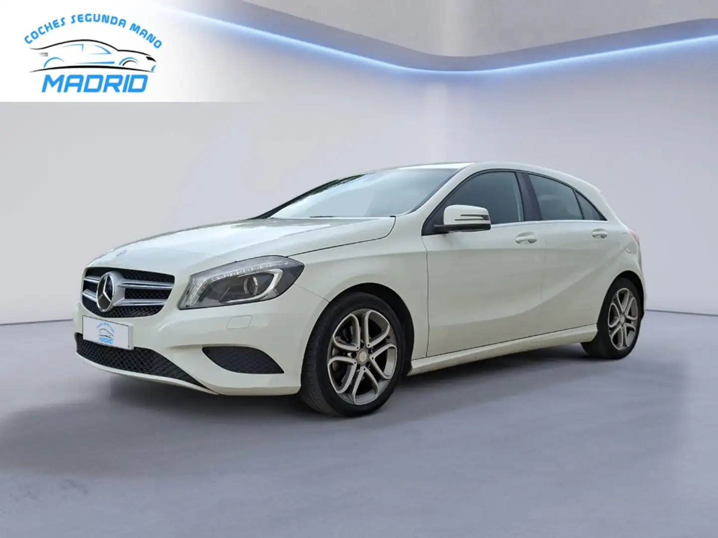 Mercedes-Benz A 200 CDI / d (176.008) Blanc - 1