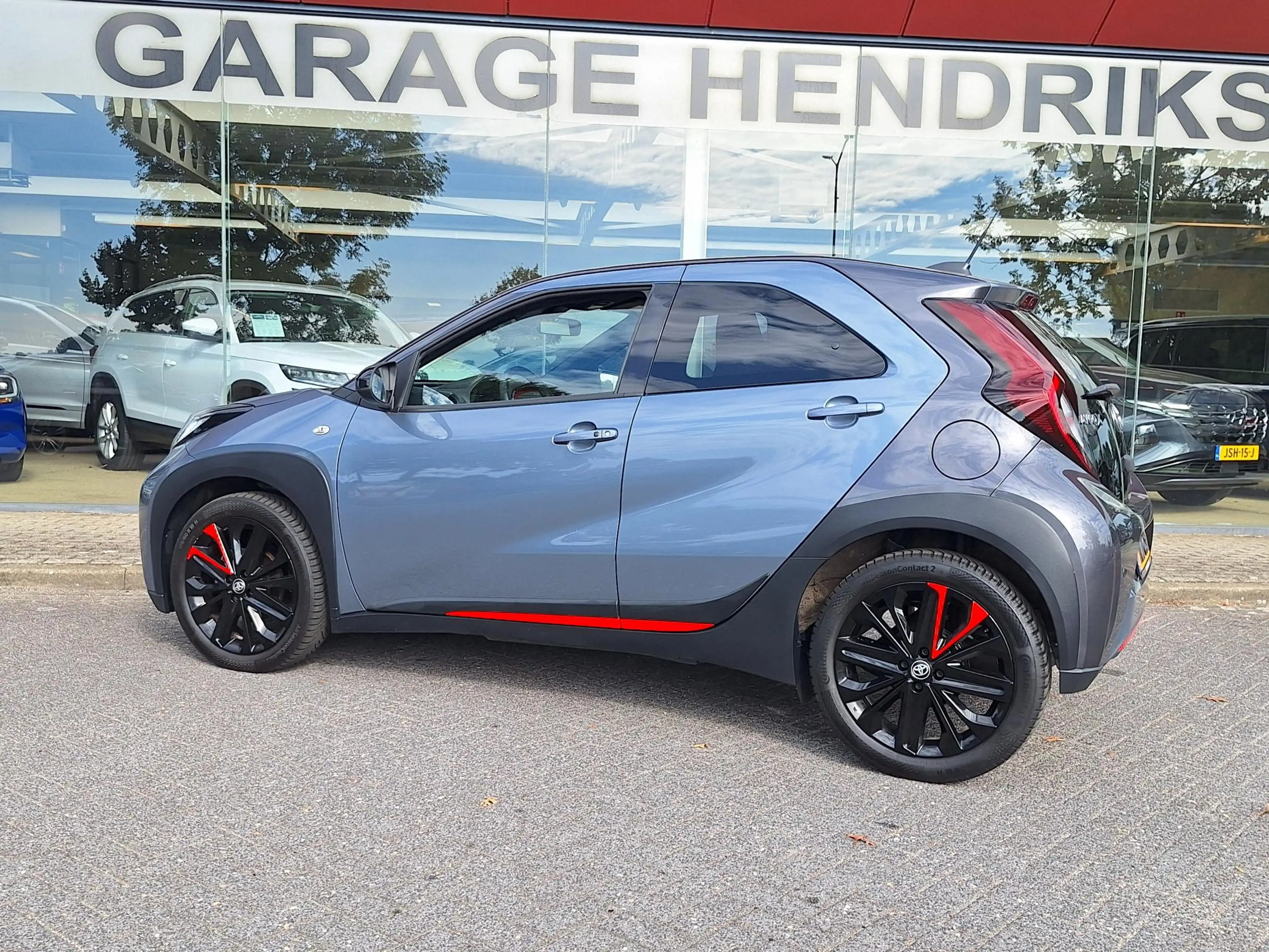 Toyota Aygo X 1.0 VVT-i MT Under Cover Automaat | Special Editio — photo 11