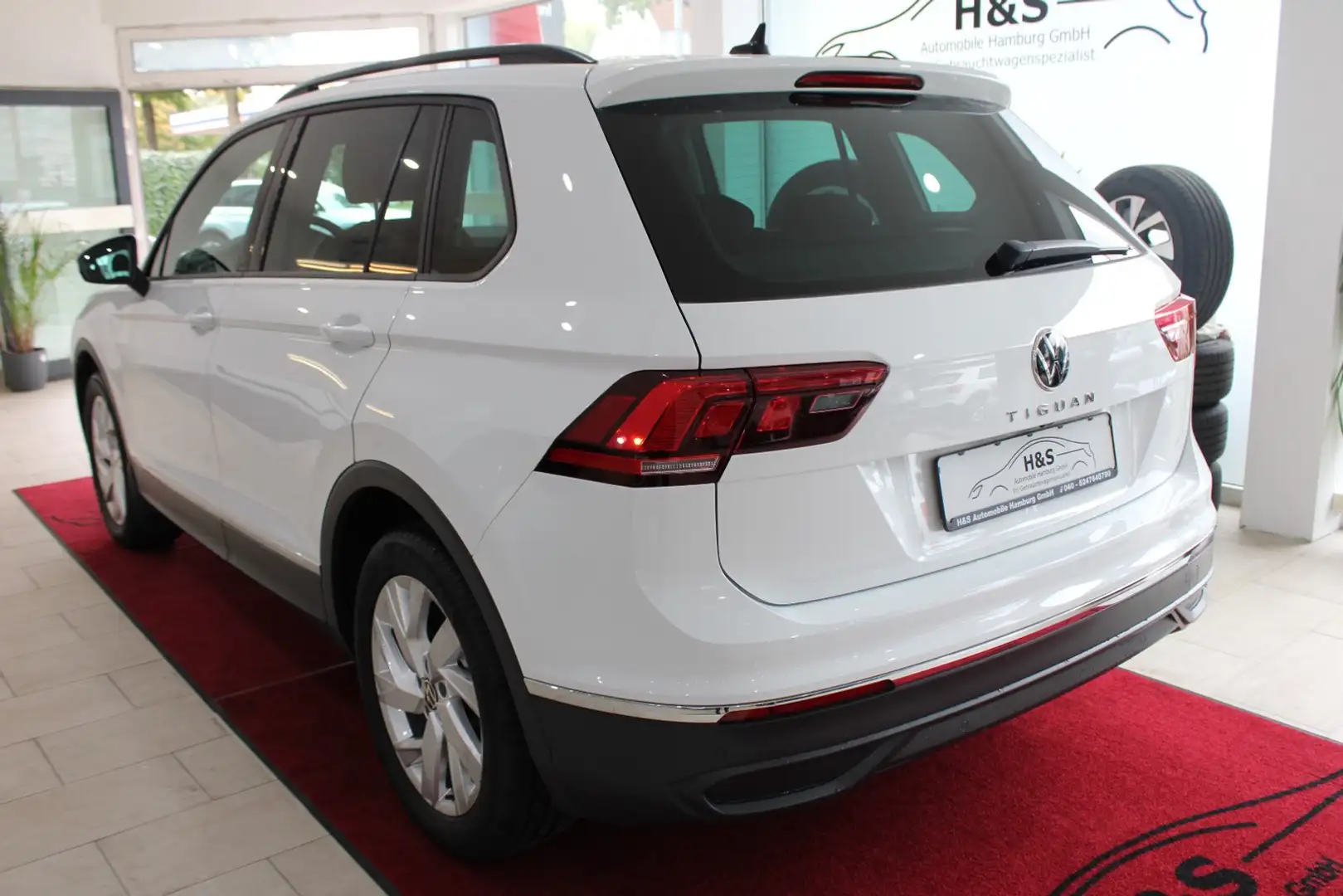 Volkswagen Tiguan 1.5 TSI Life*PANO/AHK/KAMERA* Bianco - 2